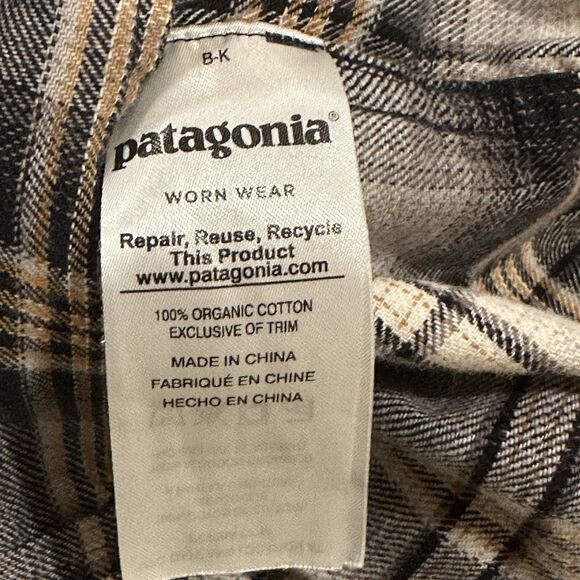 Patagonia Flannel Shirt Mens M Medium Lightweight Organic Cotton Plaid Hiking - Picture 8 of 12